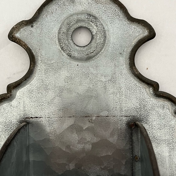 Vintage Galvanized Metal 5 Slot Wall Hanging Organizer - Picture 6 of 7